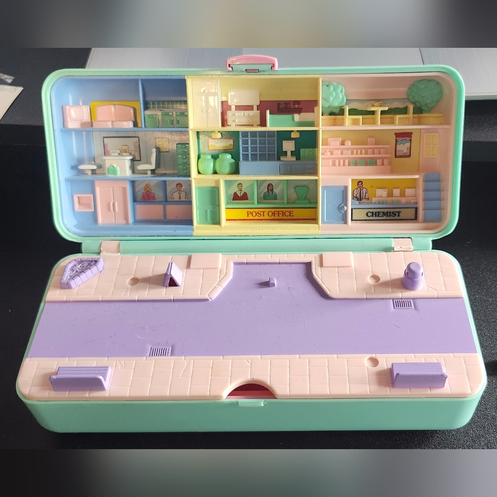 1989 Polly Pocket High Street Money Box - Blue Bird
